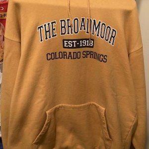 Long Sleeve Hoodie Sweat Shirt - The Broadmoor
